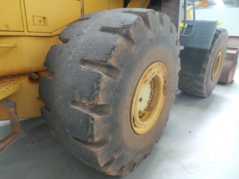 KOMATSU WA500-3