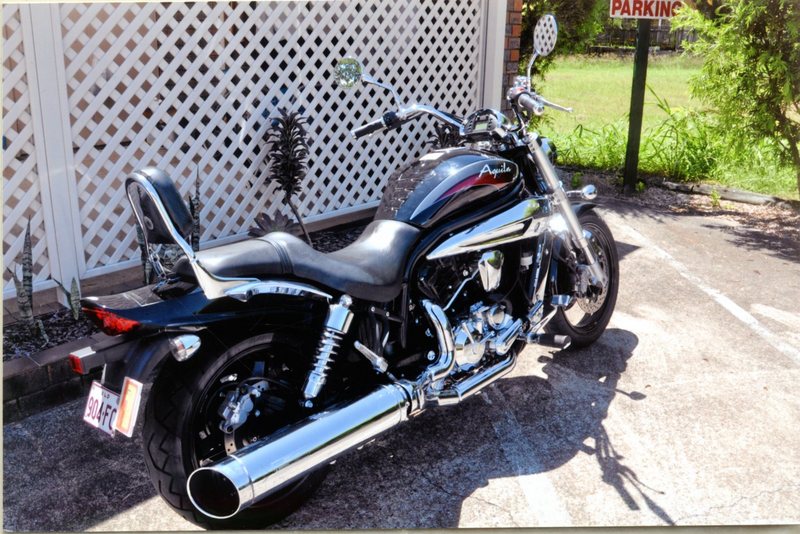 2010 HYOSUNG GV 650 AQUILA