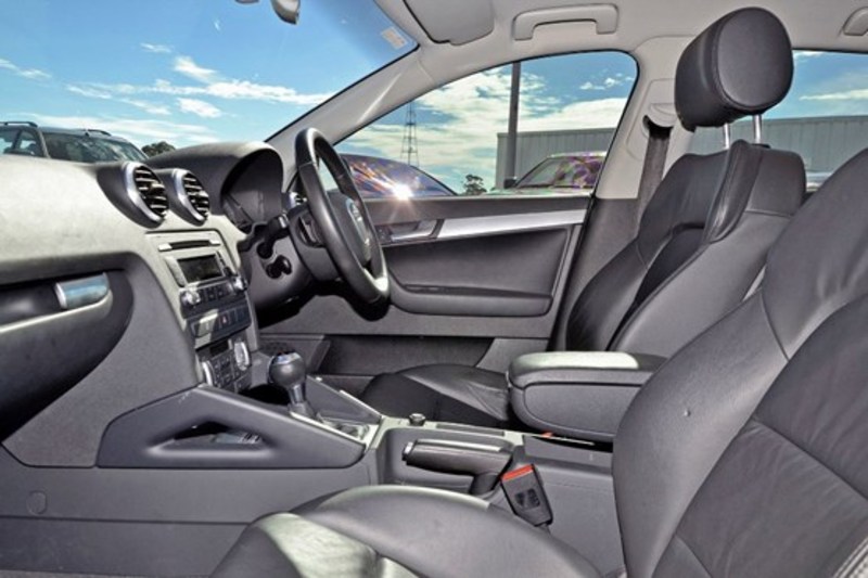 2011 AUDI A3 TDI SPORTBACK S TRONIC ATTRACTION 8P MY11