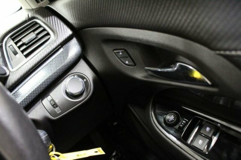 2015 HOLDEN UTE SV6 VF II