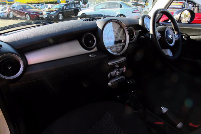 2007 MINI Hatch R56