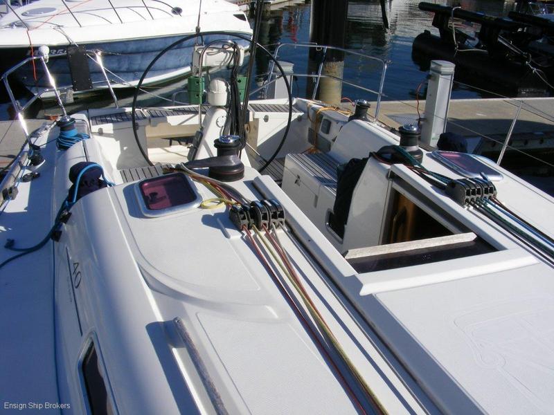 Dufour 40 Performance
