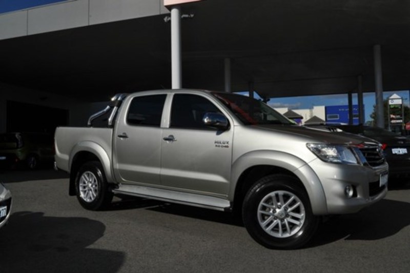 2013 TOYOTA HILUX SR5 DOUBLE CAB KUN26R MY12