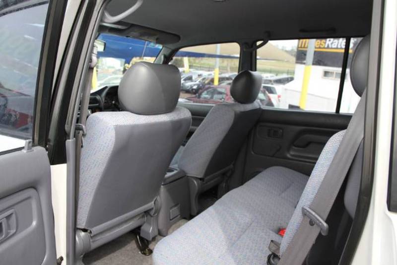 1999 TOYOTA LANDCRUISER PRADO RV (4x4) RZJ95R