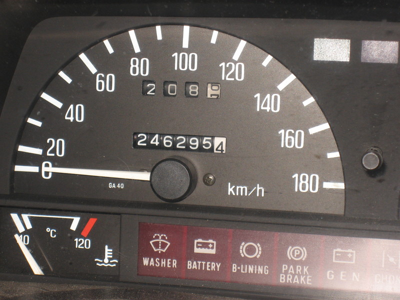 1981 MAZDA 626 SUPER DELUXE