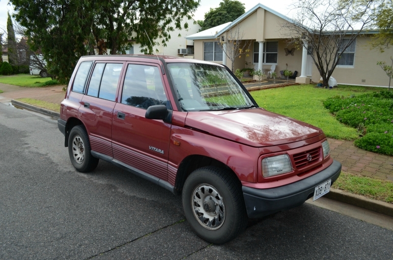 1994 SUZUKI VITARA JX (4x4)