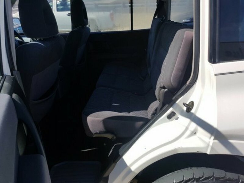 2003 MITSUBISHI PAJERO GLX LWB (4x4) NP