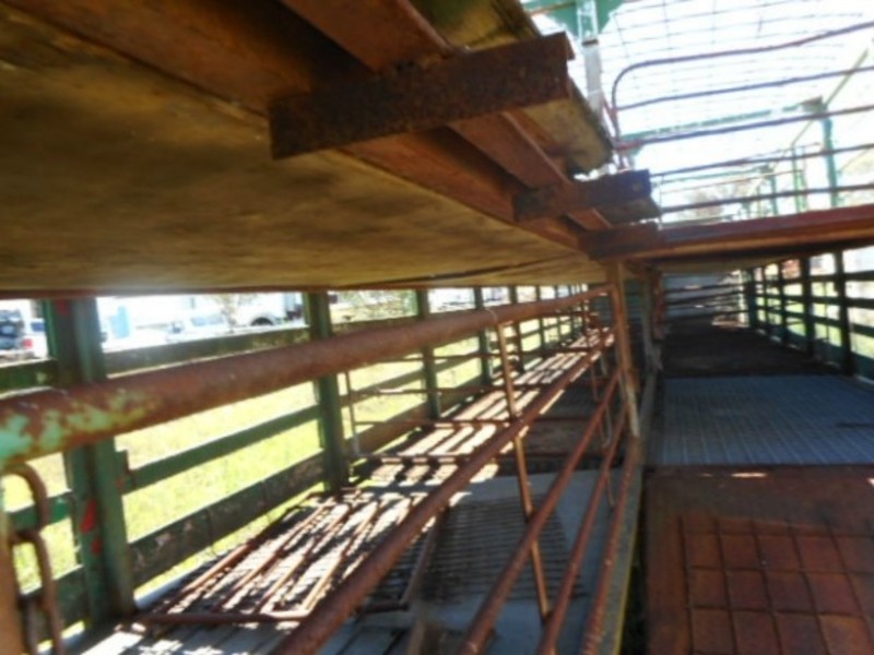 Custom Livestock Equip