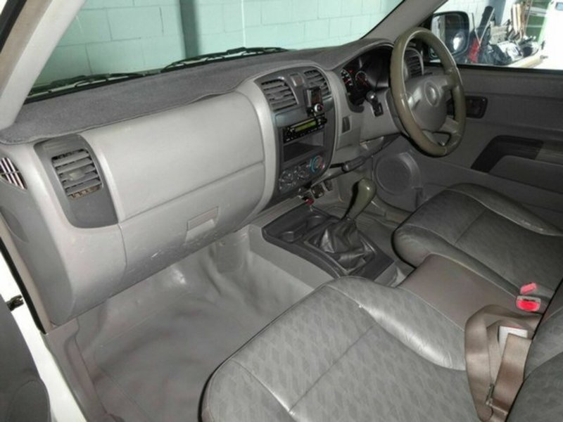 2005 HOLDEN RODEO DX RA