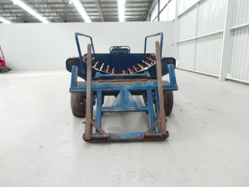 WORKMATE TOWABLE FEEDER