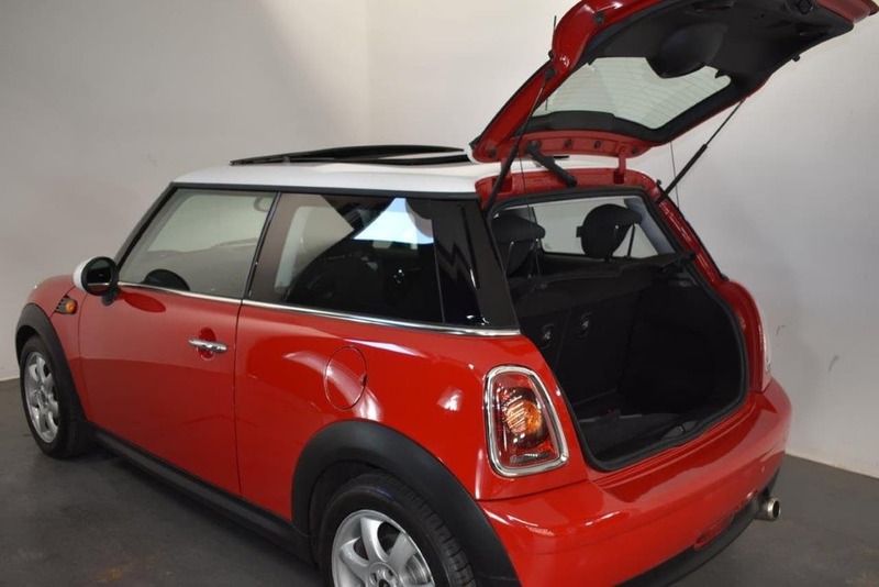 2009 MINI HATCH COOPER CHILLI R56