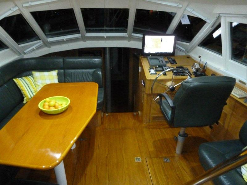 Mummery Alloy 55� Pilothouse