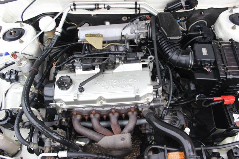 2000 MITSUBISHI LANCER GLXi CE