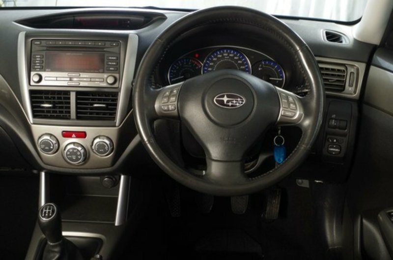 2010 SUBARU FORESTER XS MY10