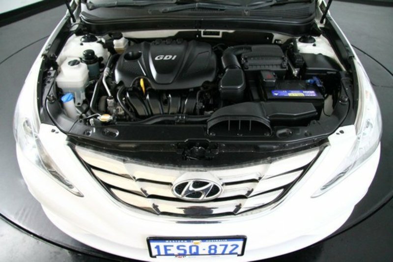 2010 HYUNDAI i45 ELITE YF MY11