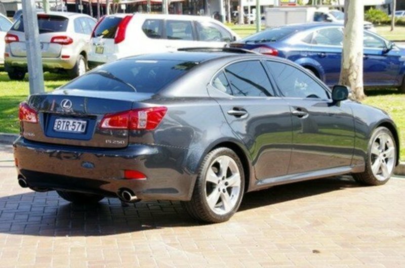 2010 LEXUS IS250 SPORTS LUXURY GSE20R