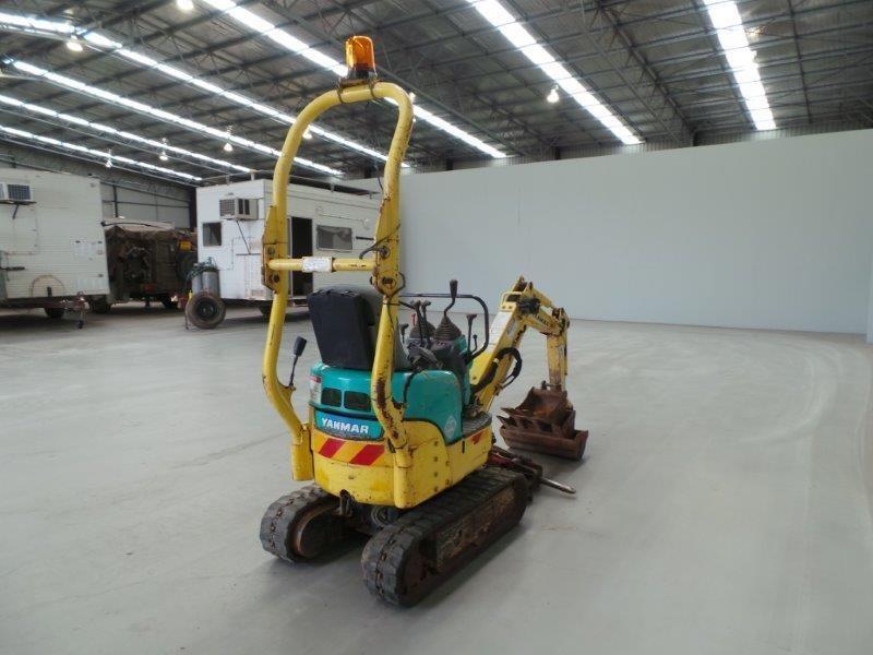 YANMAR SV08 - 1 TONNER