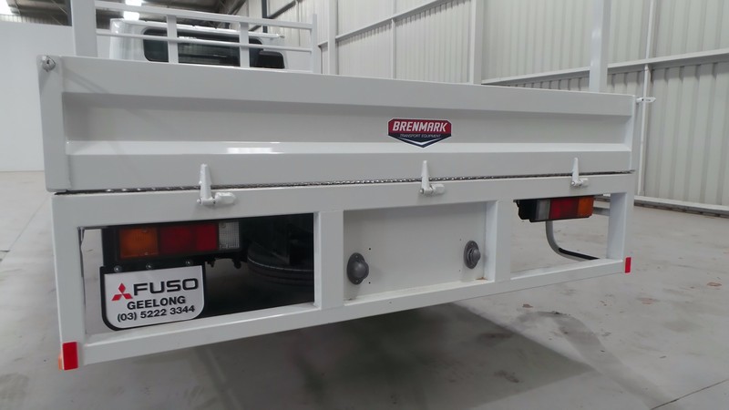 2017 FUSO Canter 515 Narrow Canter 515 Narrow Truck