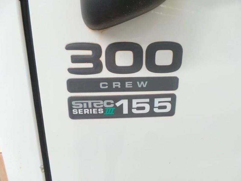 2011 ISUZU NPS300 4X4 SERVICE TRAY TRUCK