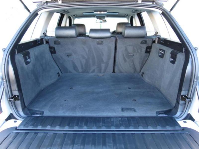 2004 BMW X5 3.0i E53
