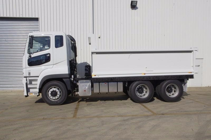 2017 FUSO FV51 FV51 Truck