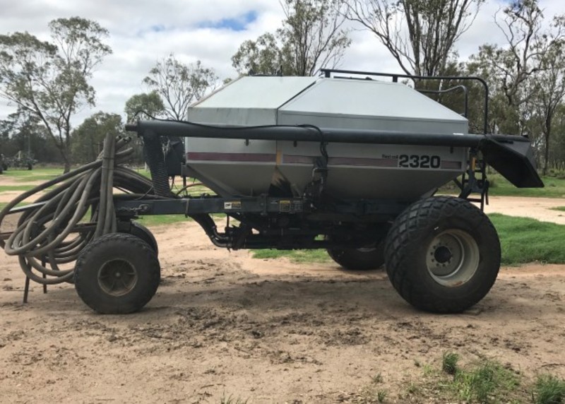 Flexicoil 2320 air seeder cart
