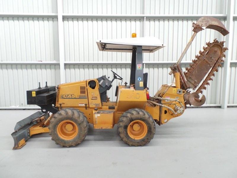 1995 CASE 560 TRENCHER