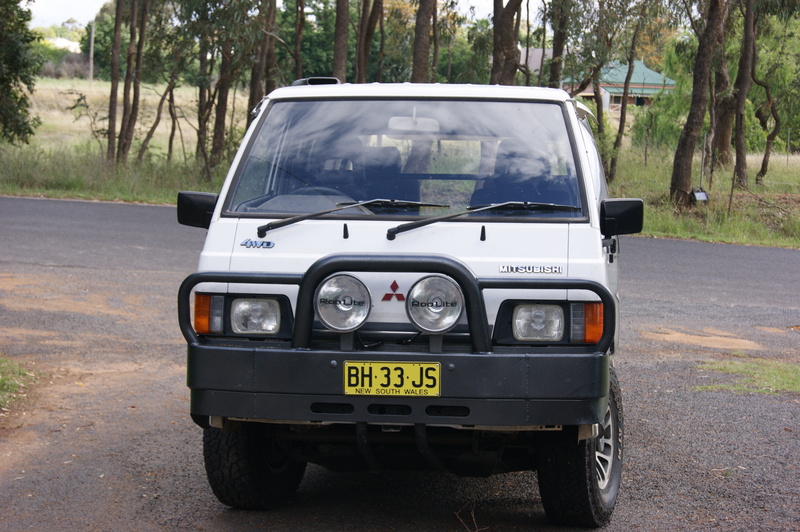 1993 MITSUBISHI L300 Express 4WD