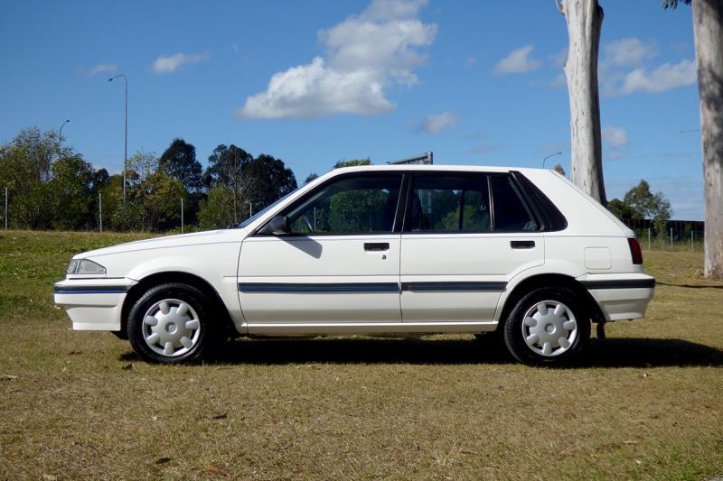 1990 NISSAN PULSAR GX