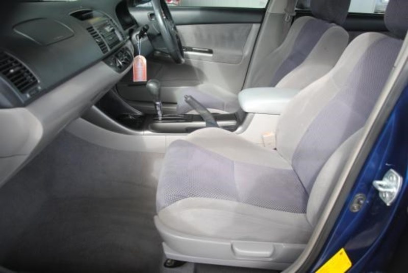 2004 TOYOTA CAMRY SPORTIVO ACV36R