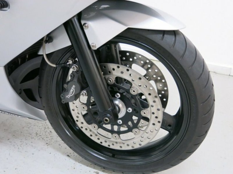 2003 TRIUMPH 600CC DAYTONA 600 MY03