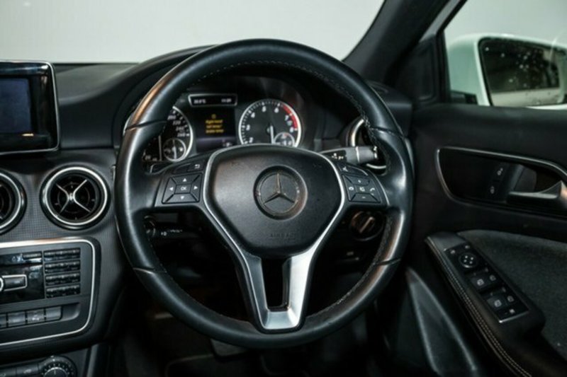 2014 MERCEDES-BENZ A180 BE 176 MY14