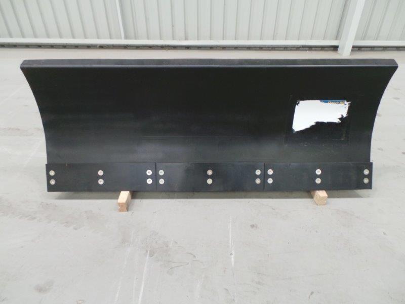 2016 WORKMATE 1830MM DOZER BLADES