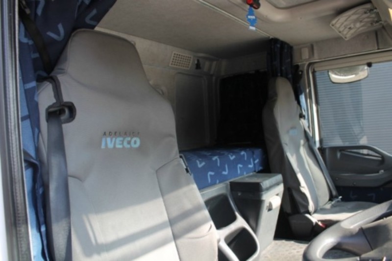 2013 IVECO Stralis ATi 360 Truck