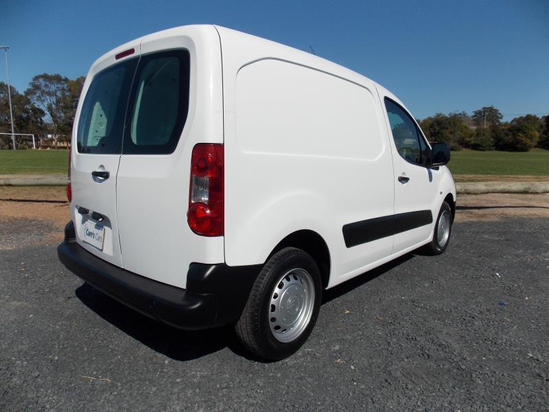 2011 CITROEN BERLINGO L1 B9C