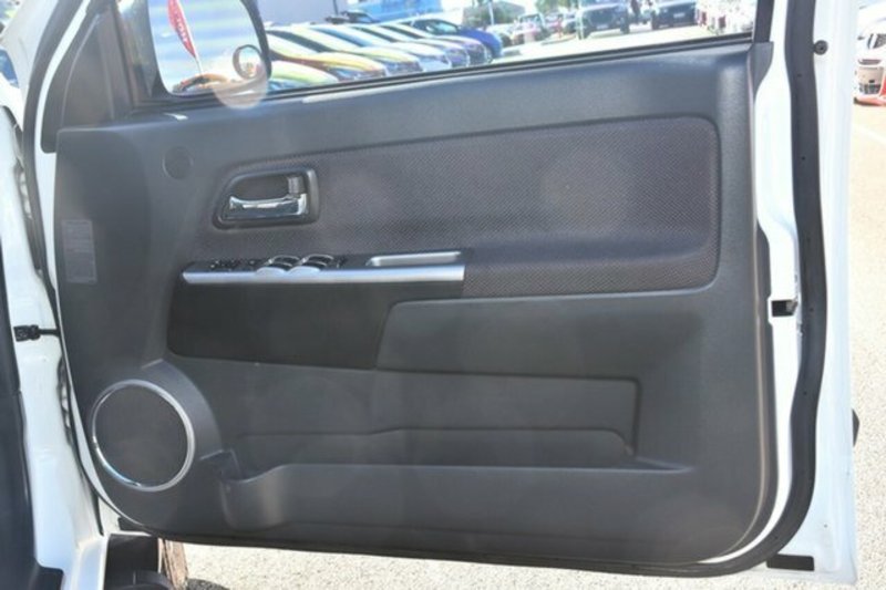 2010 ISUZU D-MAX LS-M (4x4) TF MY10