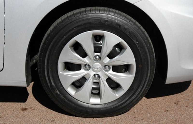2015 HYUNDAI ACCENT ACTIVE RB3