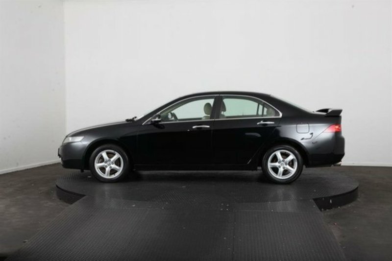 2003 HONDA ACCORD EURO LUXURY