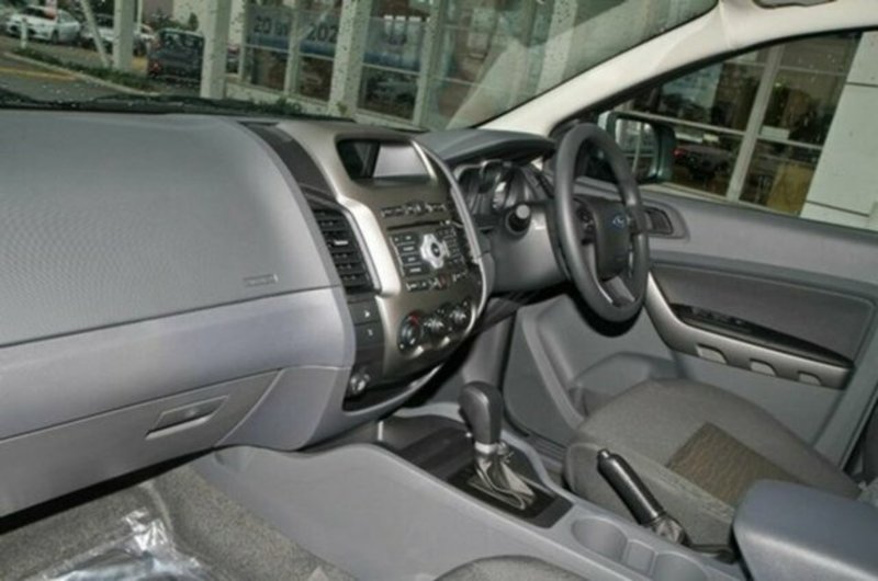 2015 FORD RANGER XLS 3.2 (4x4) PX