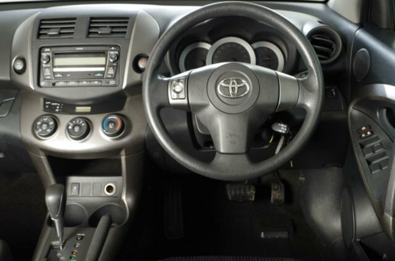 2011 TOYOTA RAV4 CV ACA33R MY11