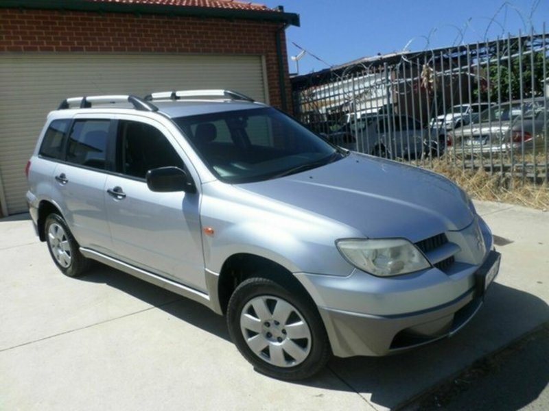 2004 MITSUBISHI OUTLANDER LS ZF
