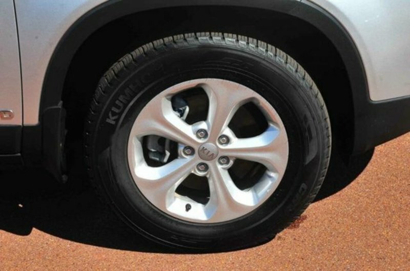 2013 KIA SORENTO Si (4x4) XM MY13