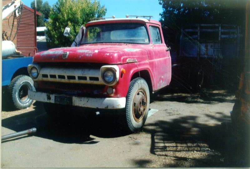 1957 FORD F600