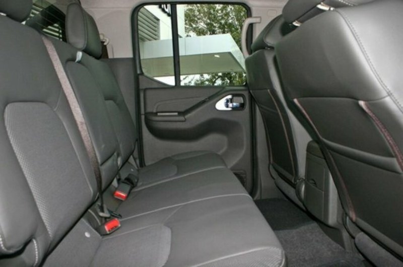 2015 NISSAN NAVARA ST (4x4) NP300 D23