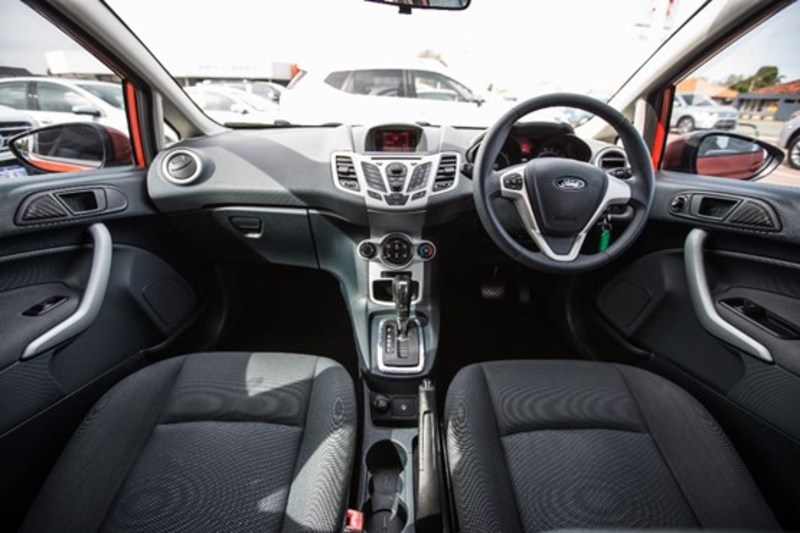 2010 FORD FIESTA CL WS