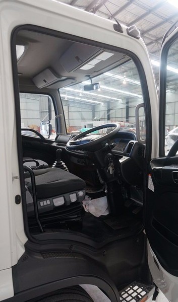 2016 HINO FD 1126-500 Series FD 1126-500 Series Truck