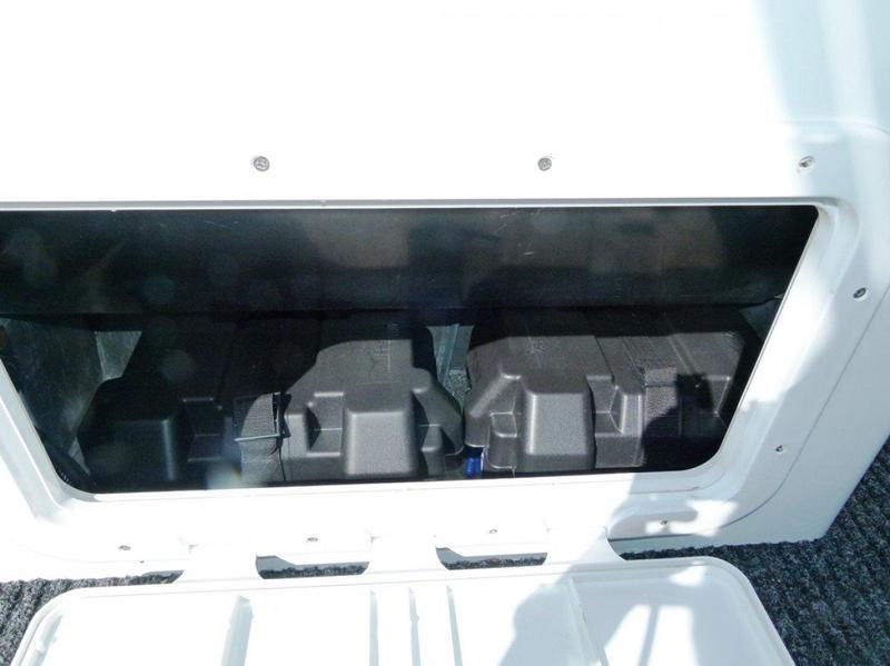 Southbound 650 FISHING DIVING OFFSHORE WALK AROUND " BRAND NEW " READY TO GO