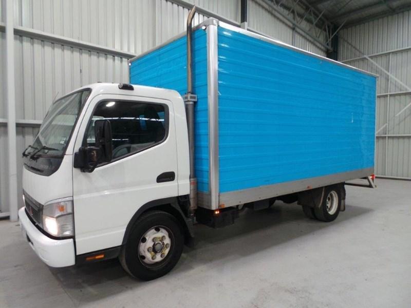 2007 FUSO CANTER