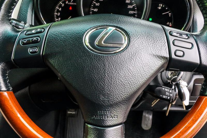 2005 LEXUS RX330 SPORTS MCU38R