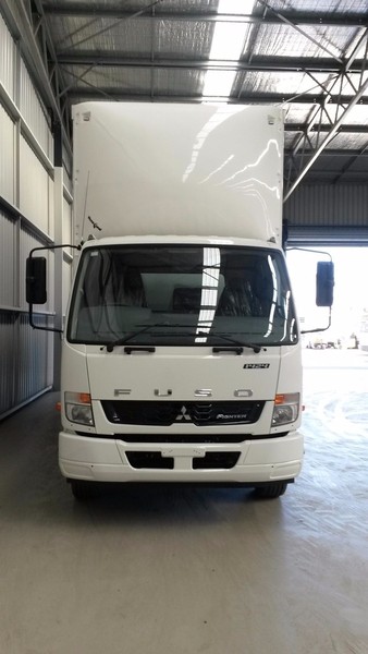 2017 FUSO Fighter 1424 Fighter 1424 Truck